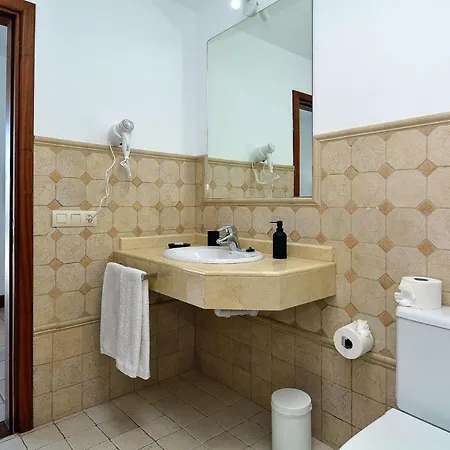 Terraced House Ace021012 Iyd بيت للعطل *