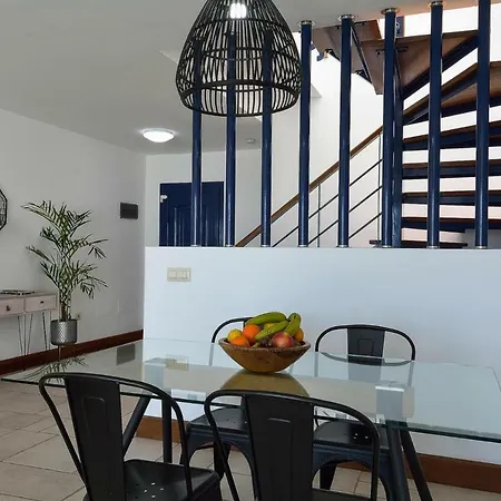 Terraced House Ace021012 Iyd